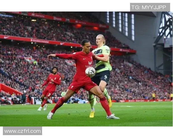 范戴克:从默默无闻到足坛巨星的传奇之路与辉煌成就 范戴克:从默默无闻到足坛巨星的传奇之路与辉煌成就